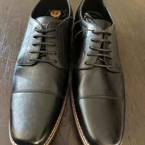 Perry Ellis Black Oxford Dress Shoes